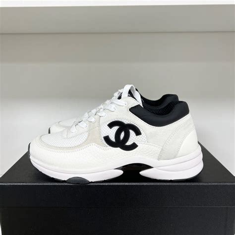 chanel sneakers dame|Chanel sneakers price euro.